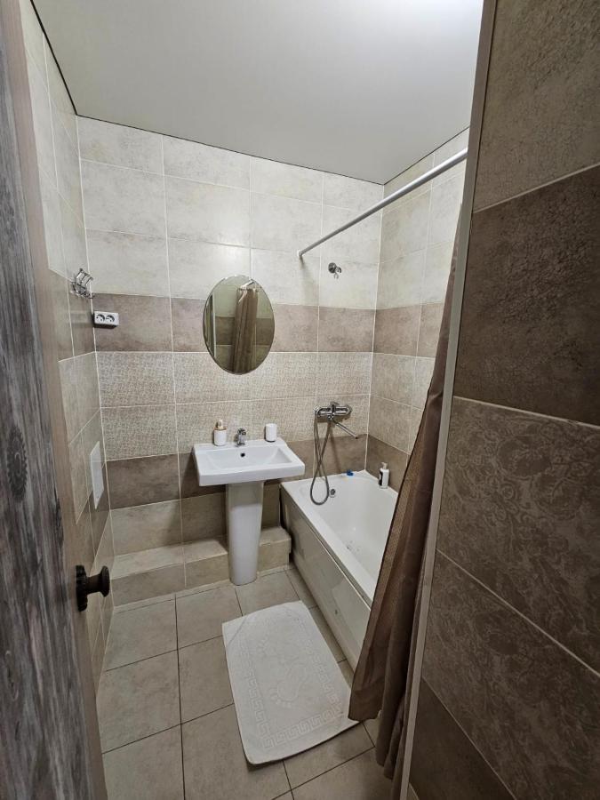 Apartment On Constantin Negruzzi Chişinău Extérieur photo